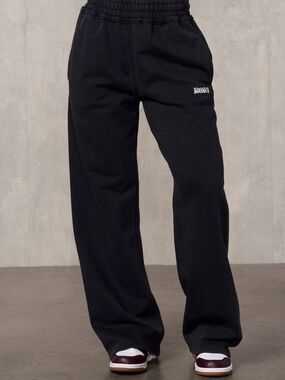 YoungLa Rebel Straight Leg Joggers Medium!